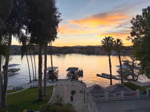 Sunset at Canyon Lake